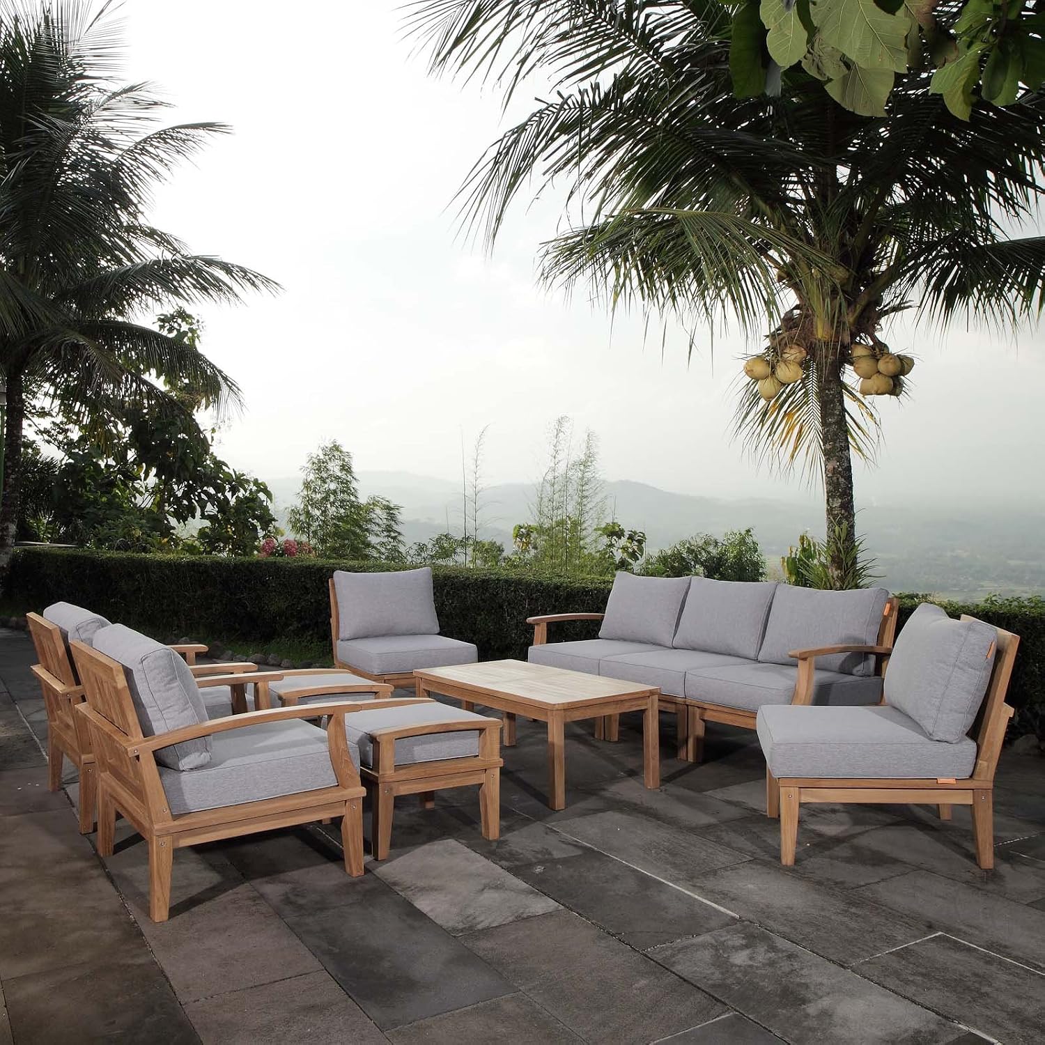 Powder-Coated Aluminum vs. Teak Frames: A Climate-by-Climate Durability Breakdown